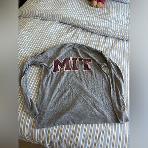 MIT longsleeve